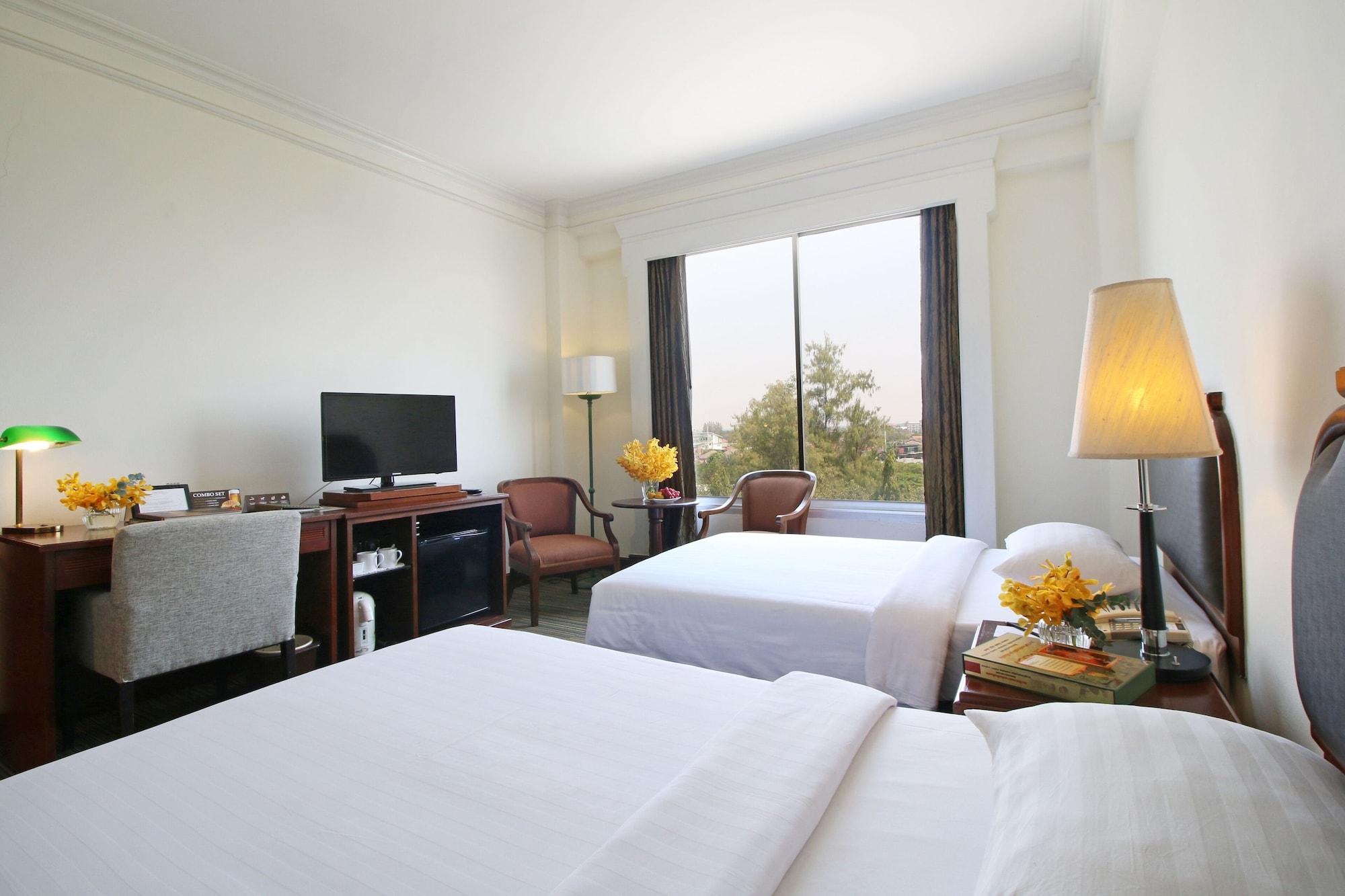 The Imperial Hotel & Convention Centre Korat Nakhonratchasima Exterior photo